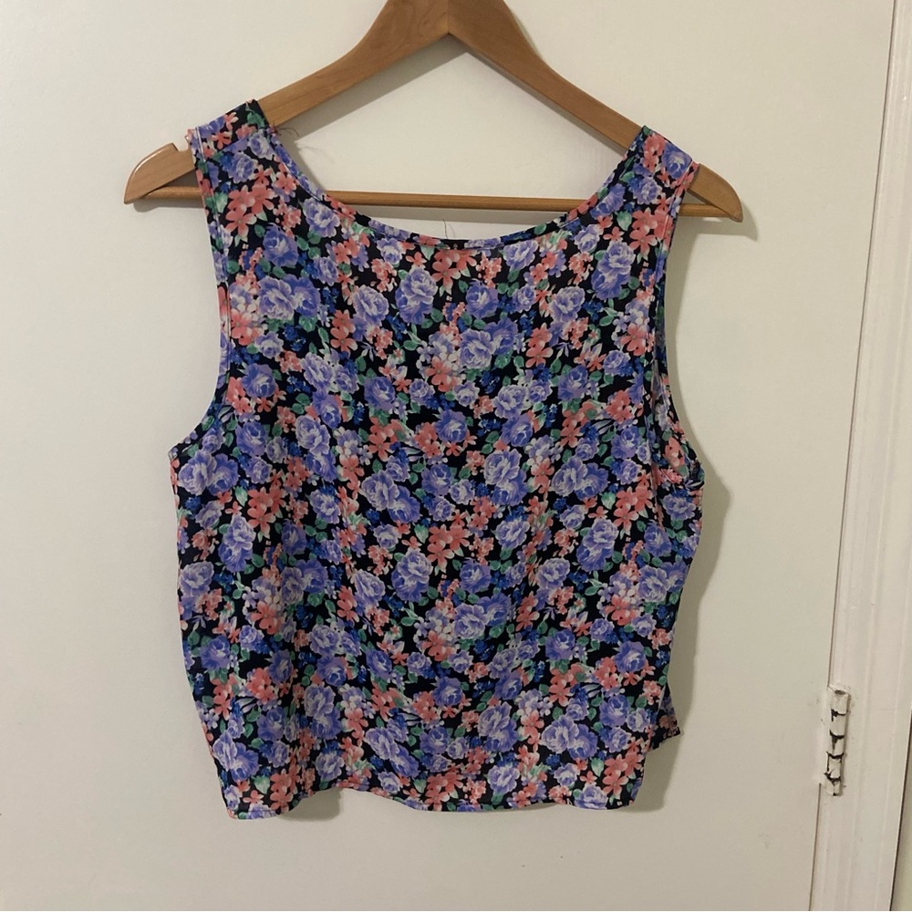 Forever 21 Floral Sleeveless Tank Top Crop Top - Purple, Pink and Black - Picture 3 of 3